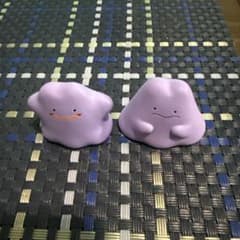 メタモン　二つセット　ガチャガチャのサムネイル