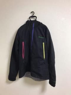 マウンテンパーカーのサムネイル