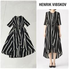 HENRIK VIBSKOV ヘンリック 17SS ワンピース ロング 幾何学 HENRIK VIBSKOV ヘンリック 17SS ワンピース ロング 幾何学 - メルカリ