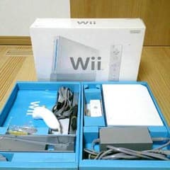 Wii〈白〉完動品 送料込みのサムネイル
