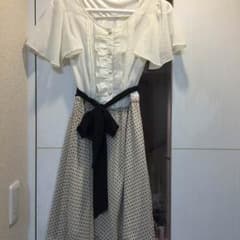 ❤️春、夏ワンピース4着セット❤️ビーラディエンス、セシル、グローブなどのサムネイル
