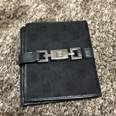 GUCCI 二つ折り財布のサムネイル