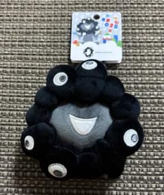 黒い顔のぬいぐるみマスコット SHIBUYA HACHI もちころ ぬいぐるみマスコット (ZZZ)ハチ｜タカラ