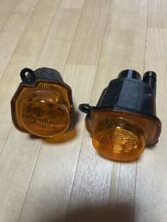 ジムニーシエラ　JB74 純正ウインカーのサムネイル