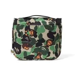 A BATHING APE 迷彩柄 吊るして使える洗面用具ケース - メルカリ