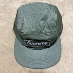 Supremeのサムネイル