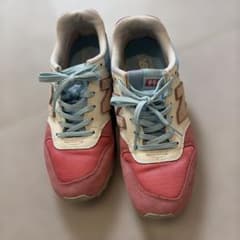 New Balance スニーカー ピンク ブルーのサムネイル
