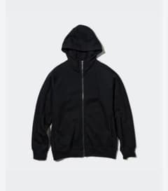 ユニクロ 黒 ジップパーカー 美品のサムネイル