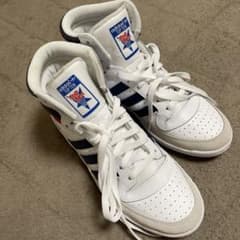 adidas トップテンのサムネイル
