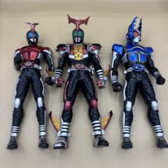 仮面ライダーカブト ソフビ ビックフィギュア 6体セット 仮面ライダーカブト ビッグフィギュア 3体セット - メルカリ