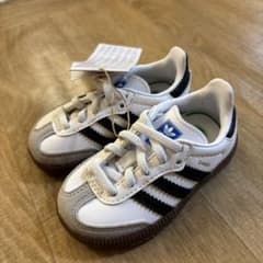 新品！adidas SAMBA キッズ スニーカー11cmのサムネイル