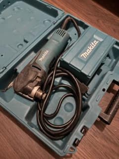 【中古品】makita/マキタ TM3010CT マルチツールのサムネイル