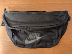 NIKE ナイキ ボディバッグ ウエストポーチ ブラック 大きめのサムネイル