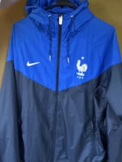 廃盤希少NIKE フランス代表 ナイロンジャケット L 廃盤希少NIKE フランス代表 ナイロンジャケット L - メルカリ