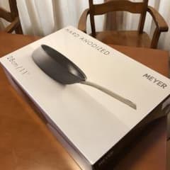 新品フライパン　MEYER28センチ　マイヤー　ハードアナダイズドフライパンのサムネイル
