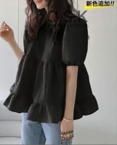 フリルパフスリーブブラウスのサムネイル