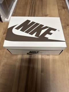 NIKE Air Jordan 1 Low Travis Scottのサムネイル