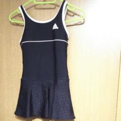 水着adidasのサムネイル