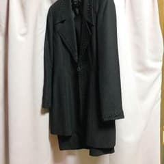 バブリーなスーツのサムネイル