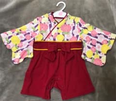 袴 ロンパースのサムネイル