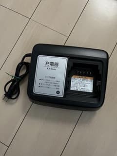 ヤマハ パス リチウムイオンバッテリー充電器 （B）のサムネイル