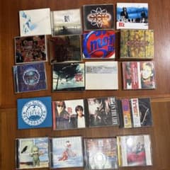 B'z アルバム CD 16枚 LOOSE/RISKY/IN THE LIFEのサムネイル