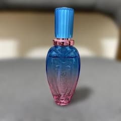 ESCADA エスカーダ Island Kiss アイランドキッス 30ml - メルカリ
