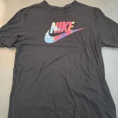 ブランドTシャツ　Lサイズ NIKE 黒のサムネイル