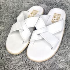 美品✨ SLIPPER 8 クロス レザー サンダル ホワイト 白 美品✨ISLAND SLIPPER 8 クロス レザー サンダル ホワイト 白 - メルカリ