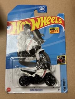 Hot Wheelsミニカーのサムネイル
