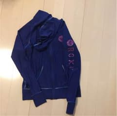 アロハ様専用 ROXY  ロキシー  ラッシュガード  サイズMのサムネイル