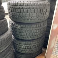 285/50R20 グッドイヤースタッドレス Wrangler IP/Nのサムネイル