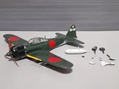 零戦52型丙プラモデル 1/48(ジャンク品) - メルカリ