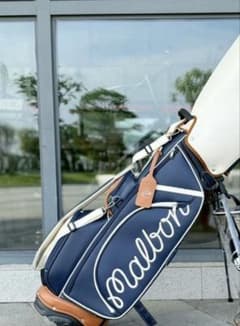 豆青釉麒麟紋の両耳賞瓶 景徳鎮 陶磁器 装飾品 現代工芸品 美術品 置物