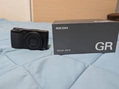 RICOH GR IV 本体 コンパクトデジタルカメラのサムネイル