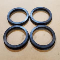 ハブリング新品4+中古3個　外径φ66.6mm　内径φ54mm　トヨタ プリウスのサムネイル