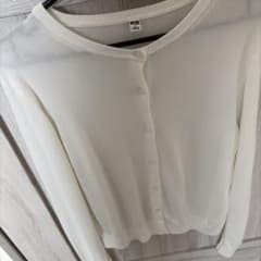UNIQLO クルーネック カーディガン ホワイトのサムネイル