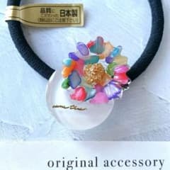 白×カラフルフラワー⌘お花モチーフ レジン ヘアゴム さざれ石 夏
