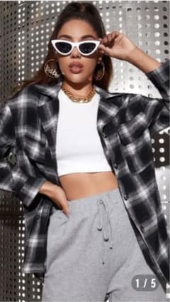 SHEIN シャツのサムネイル