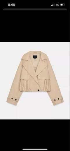 ZARA ショートバルーントレンチコート Mサイズのサムネイル