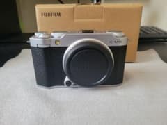 FUJIFILM X-M5 ミラーレスカメラ 本体のサムネイル