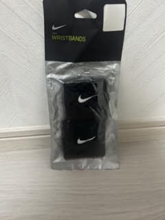 Nike リストバンド ブラック 2個入りのサムネイル