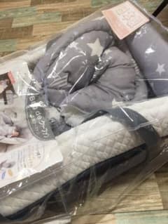 バッグdeクーファン　新品　赤ちゃん　寝具　お出かけのサムネイル