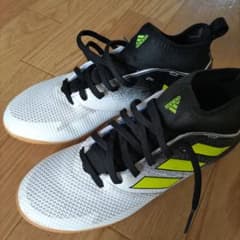 adidas　　体育館シューズ24cmのサムネイル