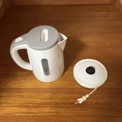comas 電気ケトル CK-500 ホワイトのサムネイル
