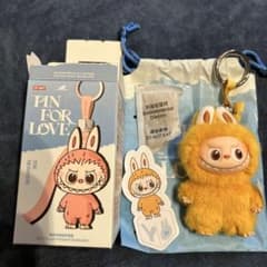 PIN FOR LOVE THE MONSTERS Yのサムネイル