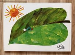 はらぺこあおむし エリック・カール 絵本のサムネイル