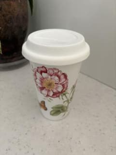 Lenox Butterfly Meadow トラベル マグ 磁器のサムネイル
