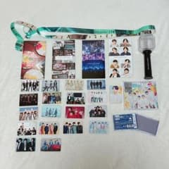 【計34点】timelesz 銀テ付き ペンラ アルバム FAM 会報誌 トレカのサムネイル