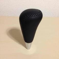 新品未使用 30系 ハリアー 純正シフトノブのサムネイル